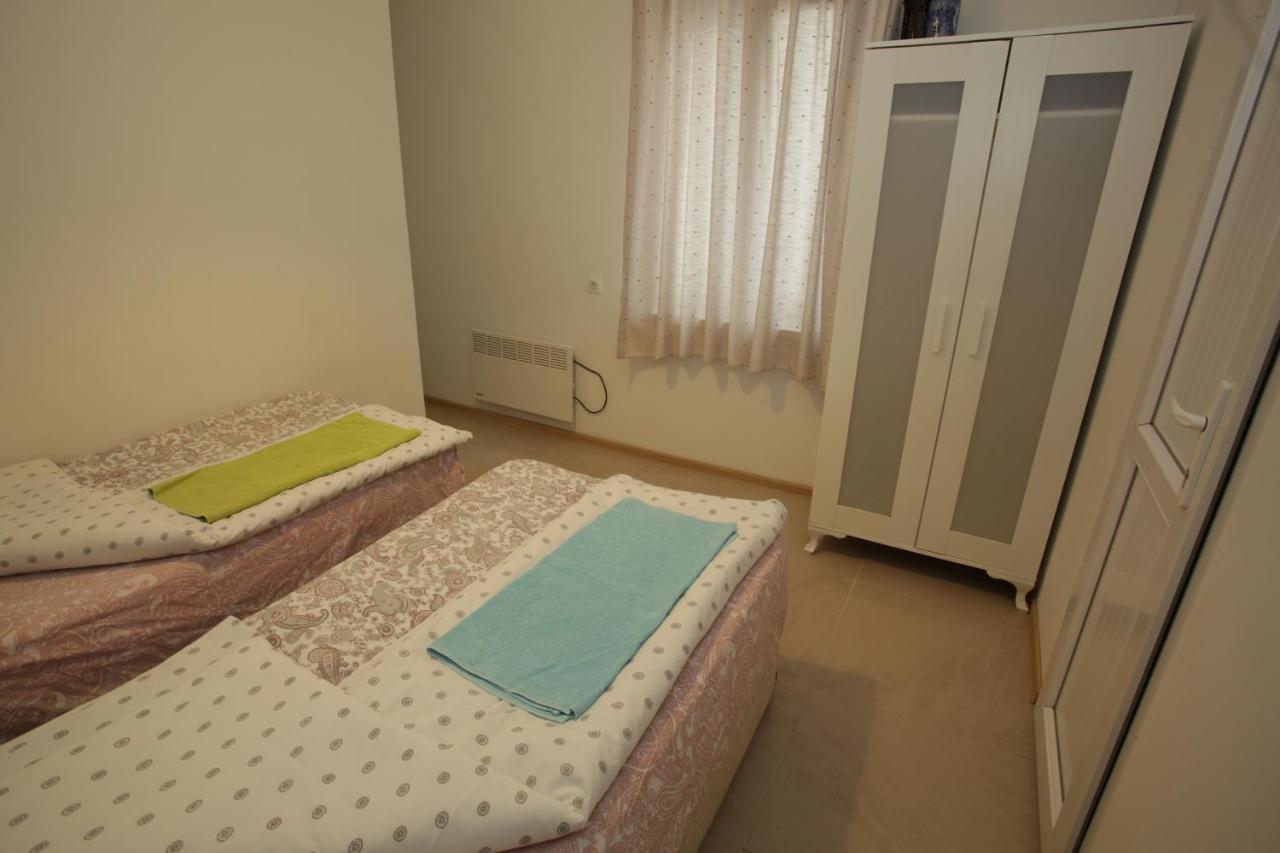 Sukhum City Mini Hotel Sukhumi Luaran gambar