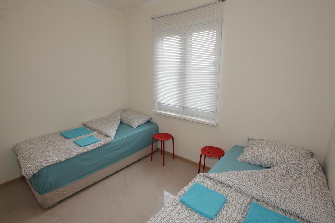 Sukhum City Mini Hotel Sukhumi Luaran gambar